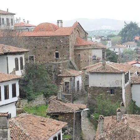 Konukevi şirince Doğadaki Evler