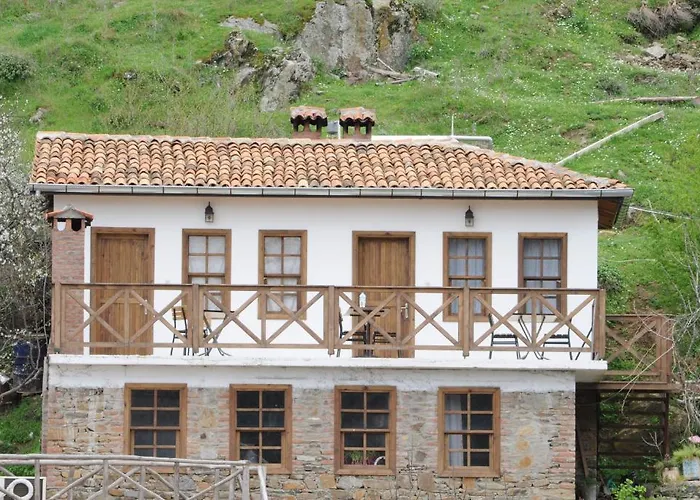 Sirince Dogadaki Evler Pensiune 3*