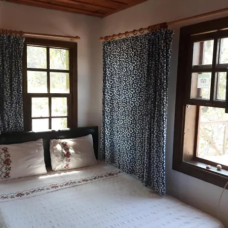 Konukevi şirince Doğadaki Evler Selçuk